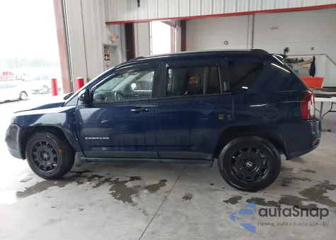 2016 Jeep Compass Latitude z USA, uszkodzony, nr VIN 1C4NJDEB9GD616853